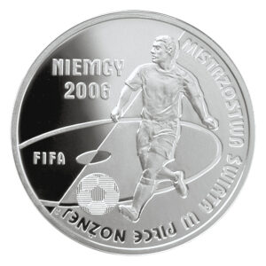 Srebrna moneta okolicznościowa; rewers – Mistrzostwa Świata w Piłce Nożnej: Niemcy 2006