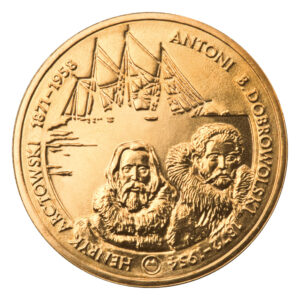 Moneta Nordic Gold; rewers – Polscy podróżnicy i badacze: Henryk Arctowski i Antoni B. Dobrowolski