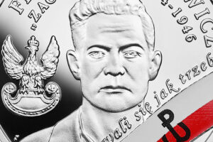 Detal srebrnej monety okolicznościowej – Wyklęci przez komunistów żołnierze niezłomni – Feliks Selmanowicz „Zagończyk”